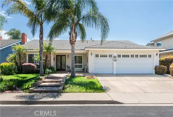 18 Autumn Leaf DR, Thousand Oaks, CA 91360