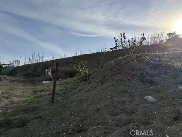 Lincoln Heights, CA 90031,0 Gilling AVE