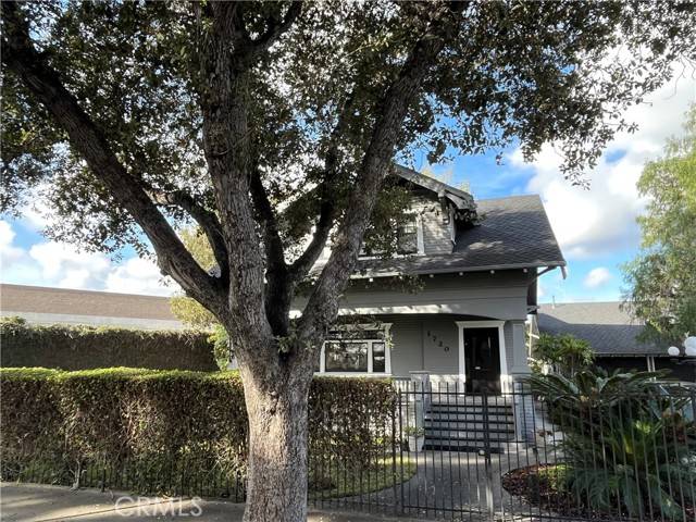 Santa Ana, CA 92706,1720 Poinsettia ST