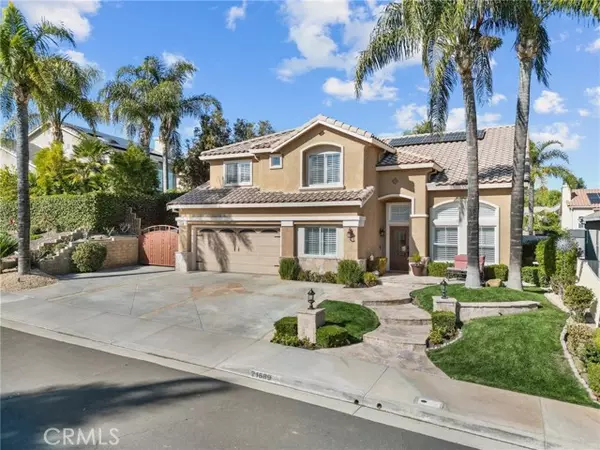 21689 Canyon Heights CIR, Saugus, CA 91390