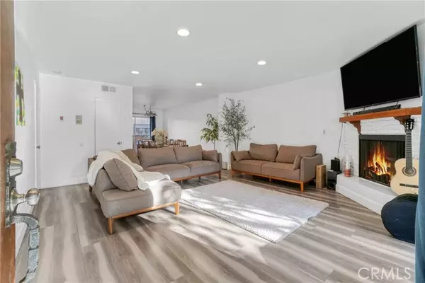 Panorama City, CA 91402,9414 Moonbeam AVE 18