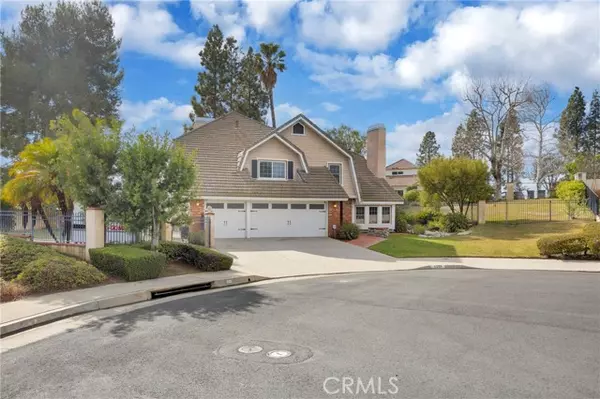 Yorba Linda, CA 92886,4397 Mahogany CIR