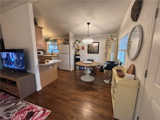 Chatsworth, CA 91311,21500 Lassen St. Unit #136