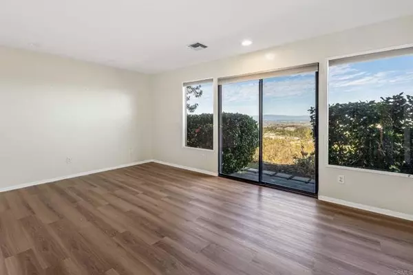 Valley Center, CA 92082,30508 Circle R LN