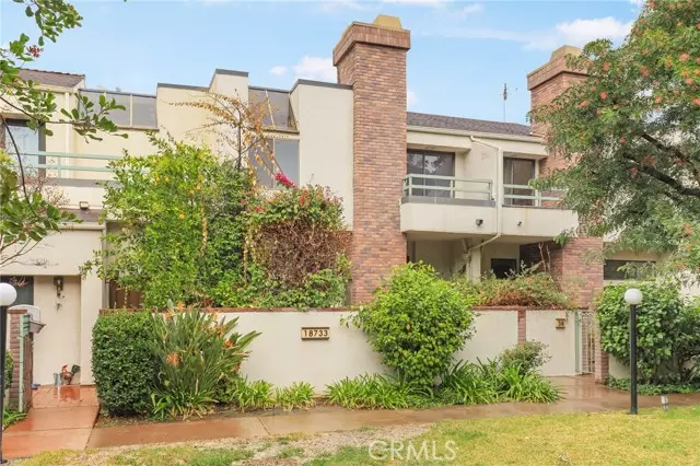 18733 Hatteras ST 37, Tarzana, CA 91356