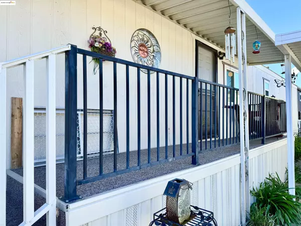 44 Cayuga, Oakley, CA 94561