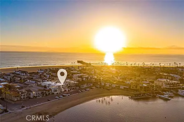 Newport Beach, CA 92663,1817 W Bay AVE B