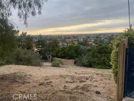 12302 Circula Panorama, Santa Ana, CA 92705