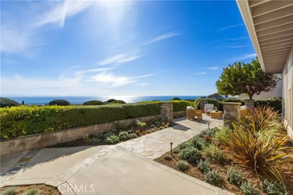 Rancho Palos Verdes, CA 90275,3951 Palos Verdes Drive South