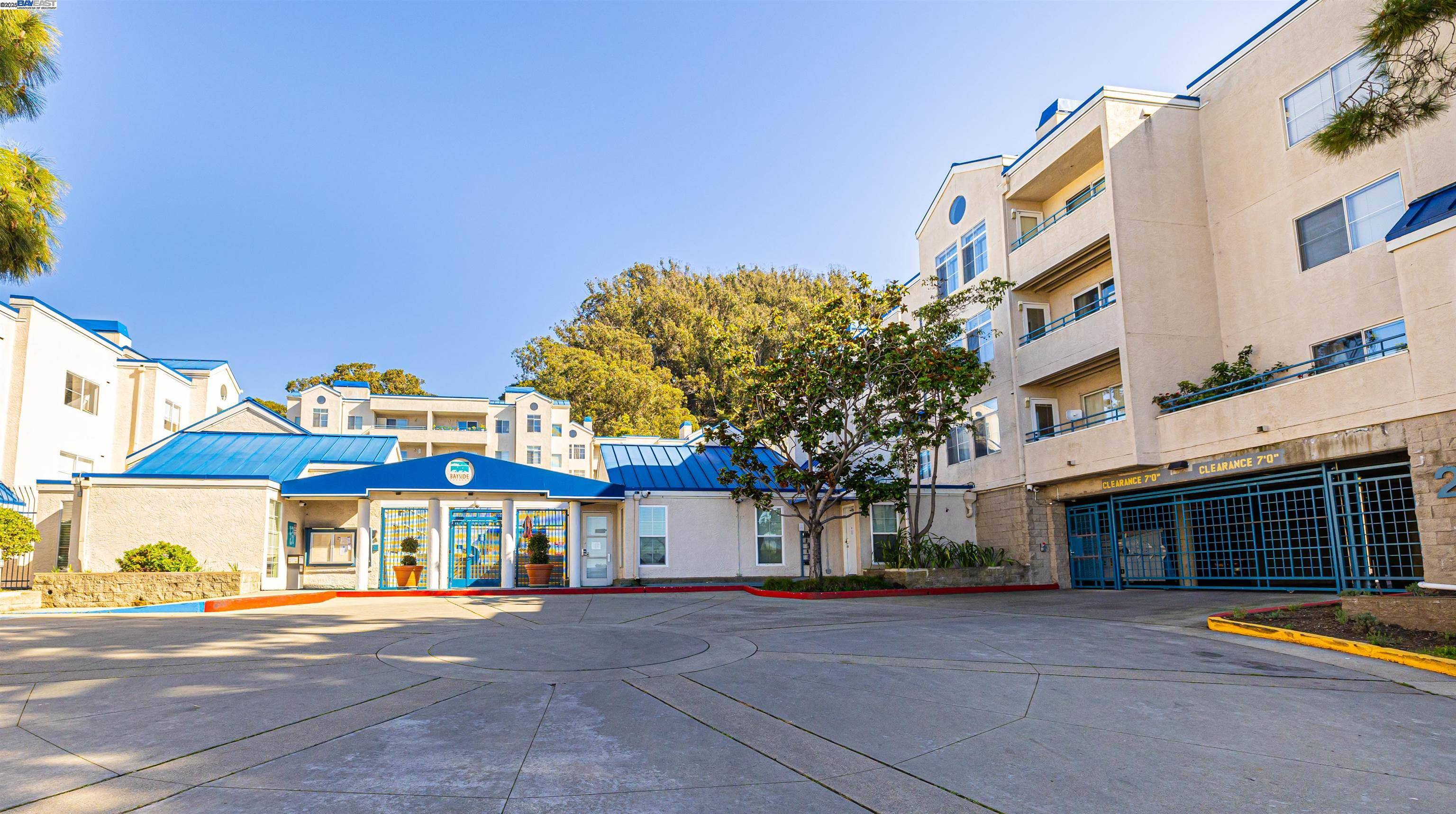 Albany, CA 94706,535 Pierce Street 2310