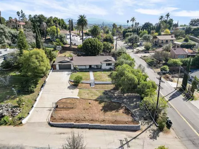 936 Birch AVE, Escondido, CA 92027