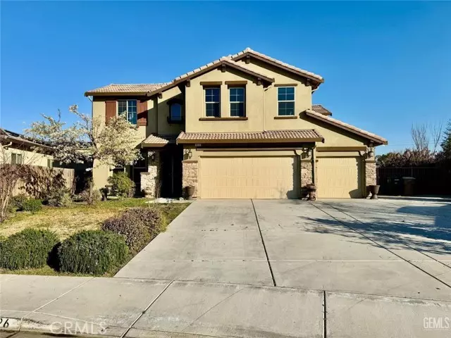 826 Jacob Creek DR, Bakersfield, CA 93314