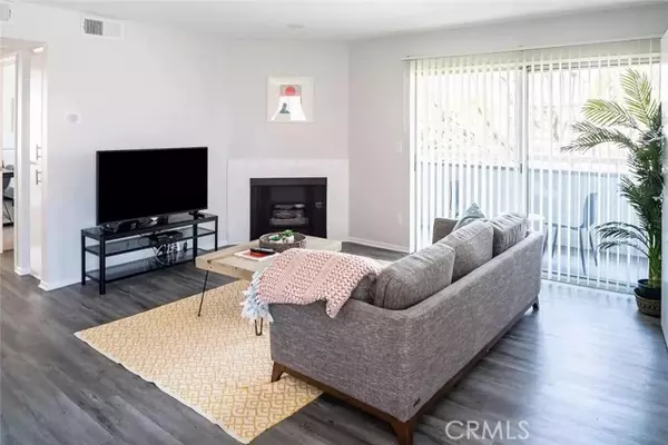 4406 Cahuenga BLD 201, Toluca Lake, CA 91602