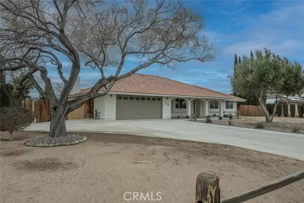 13985 Delaware RD, Apple Valley, CA 92307