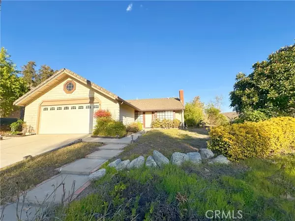 8 Meadow View DR, Phillips Ranch, CA 91766