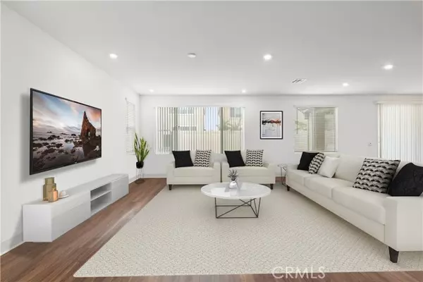 Chino, CA 91708,8712 Searcher ST