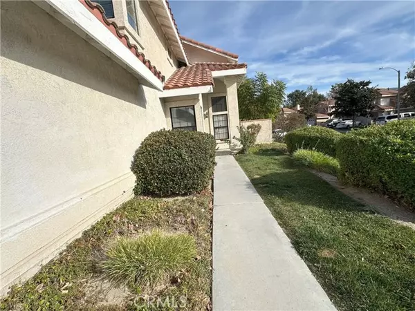 Canyon Country, CA 91387,29002 Sam PL