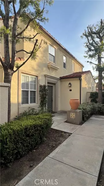 Irvine, CA 92602,64 Meadow VLY