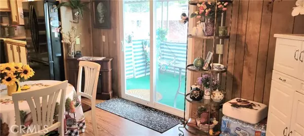 Clearlake Oaks, CA 95423,400 Sulphur Bank DR 42