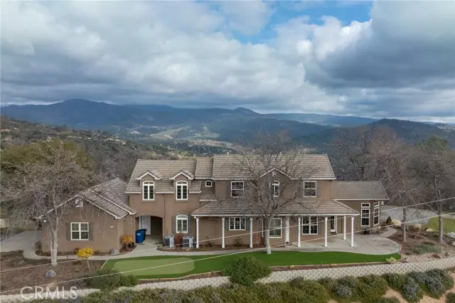 Oakhurst, CA 93644,42139 Old Yosemite RD
