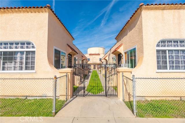 Huntington Park, CA 90255,4053 E 60th ST