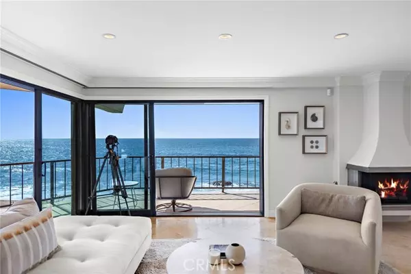 Laguna Beach, CA 92651,31423 South Coast Highway Penthouse 1