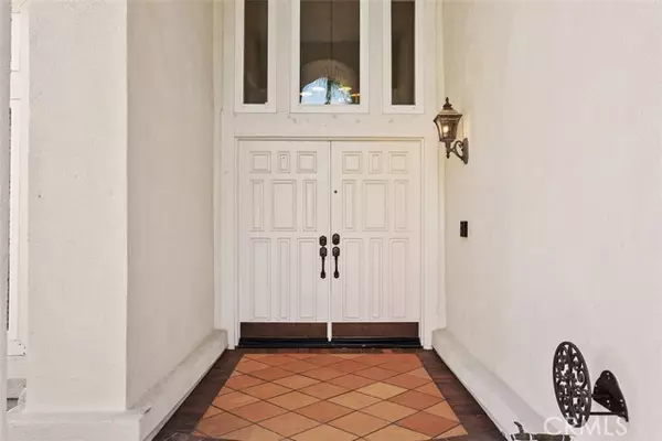 Laguna Hills, CA 92653,25965 Cedarbluff TER