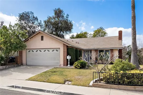 Laguna Hills, CA 92653,23761 Formello