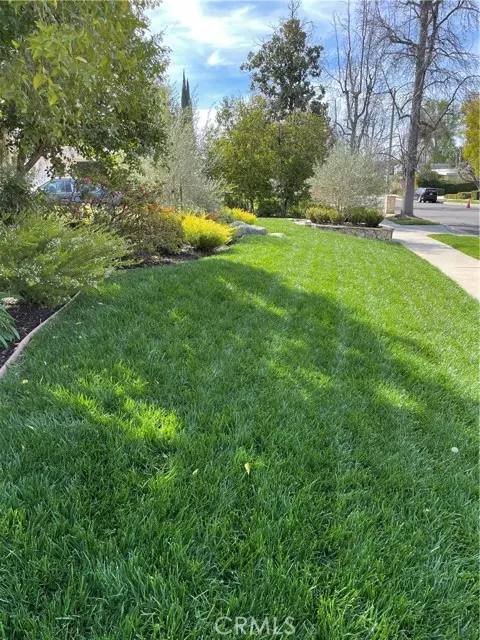 Woodland Hills, CA 91367,6200 Capistrano AVE
