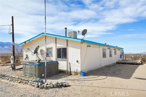 Lucerne Valley, CA 92356,11330 Lakeview AVE