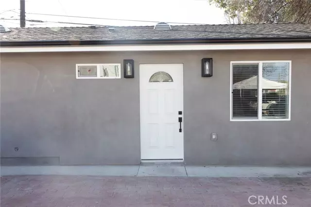 9250 N Kester Ave, Panorama City, CA 91402