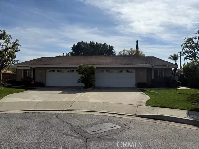 Glendora, CA 91740,975 Shady LN