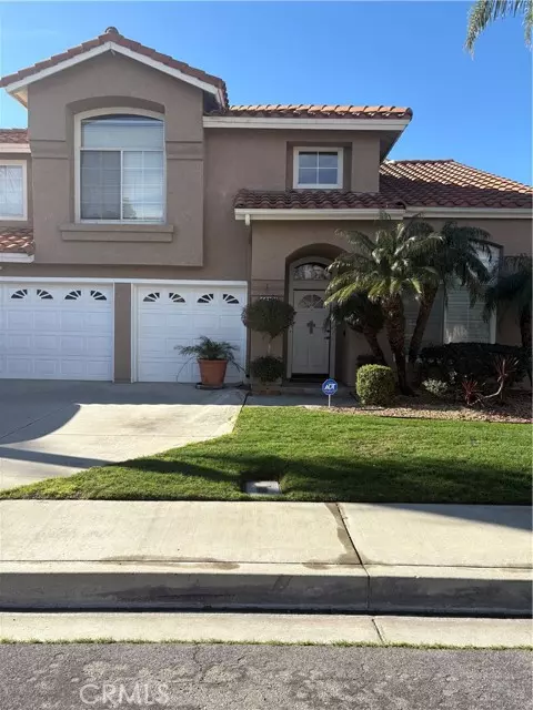 Fontana, CA 92336,14181 Redondo CT