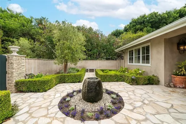 Palos Verdes Estates, CA 90274,2121 Chelsea RD