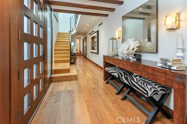 Manhattan Beach, CA 90266,120 2nd ST