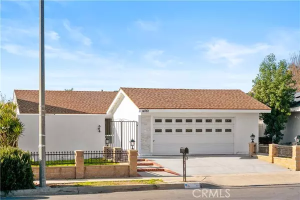 14761 Comet St, Irvine, CA 92604