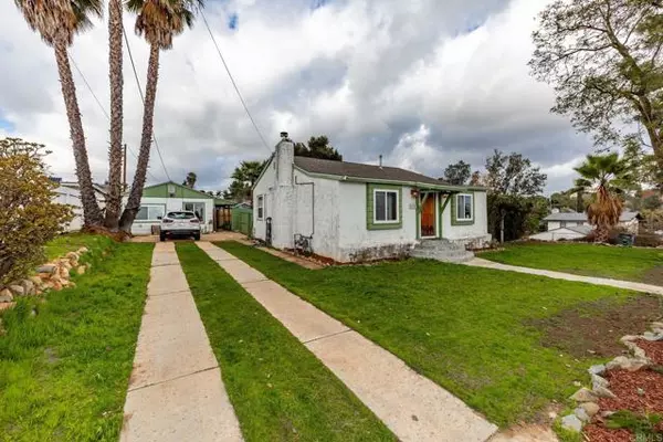 El Cajon, CA 92021,211 North LN