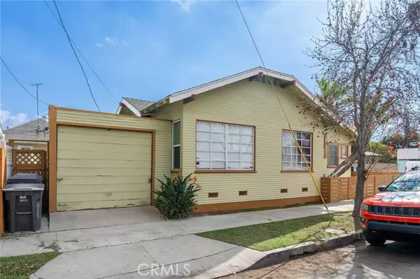 Long Beach, CA 90804,2703 7th ST