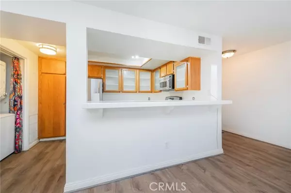 Los Angeles, CA 90066,3544 S Centinela AVE 106