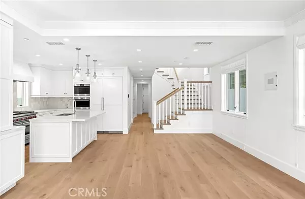 Corona Del Mar, CA 92625,709 Marigold AVE