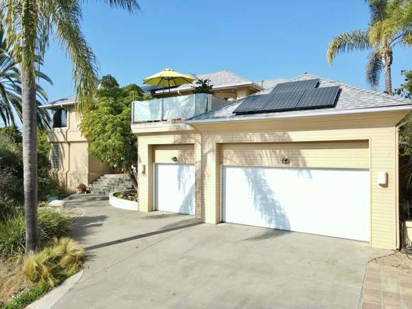 1746 Avocado, Oceanside, CA 92054