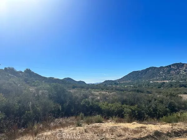 Fallbrook, CA 92028,0 Rainbow Heights RD