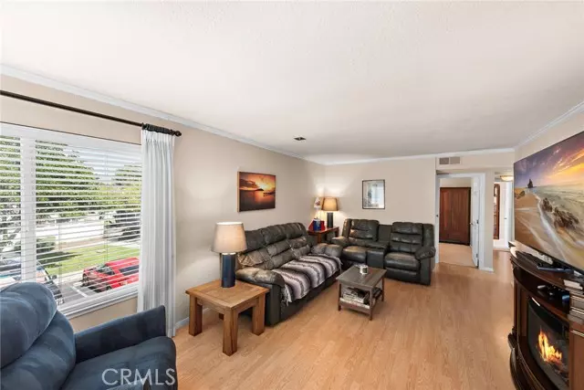 26148 Via Pera F4, Mission Viejo, CA 92691