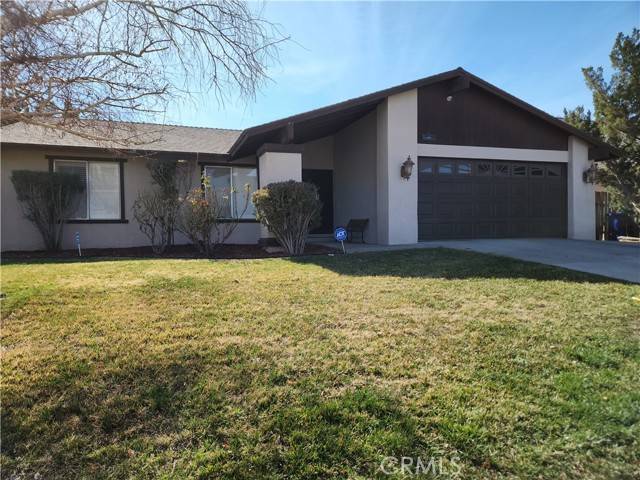 15781 Nassau DR, Victorville, CA 92395