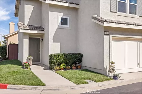 Aliso Viejo, CA 92656,9 Sydney CT