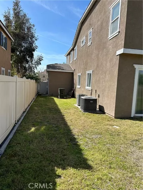 Redlands, CA 92374,1594 Margit ST