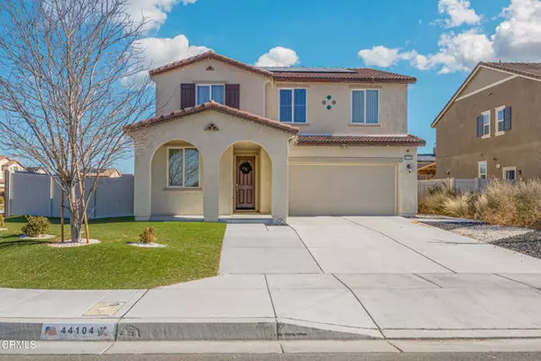 44104 52nd ST, Lancaster, CA 93536