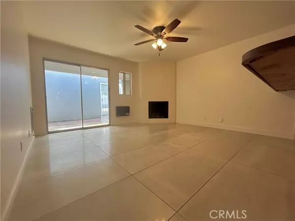 Santa Ana, CA 92705,2026 E Santa Clara AVE A2