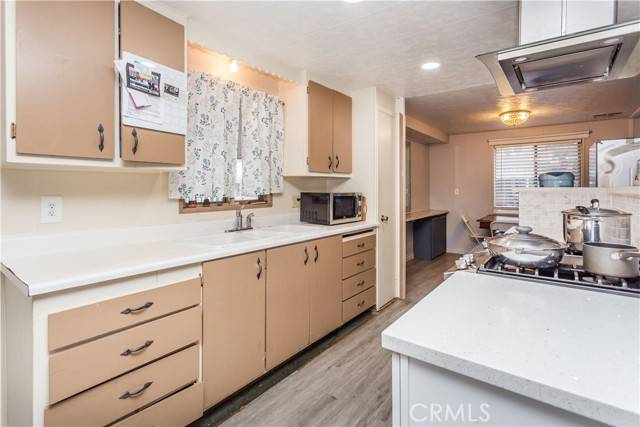 La Verne, CA 91750,2755 Arrow 108