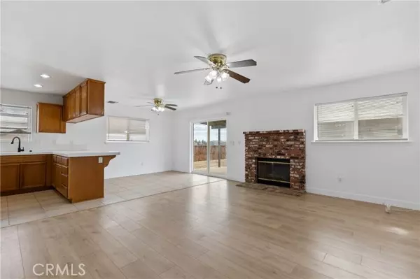 Rosamond, CA 93560,6914 Roland AVE